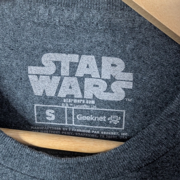 Star Wars Dark Gray Tee with Colorful Baby Yoda - Picture 3 of 8